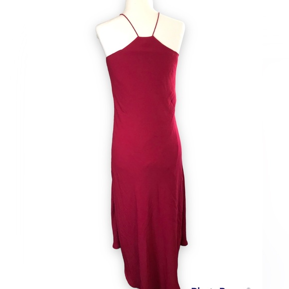 COPY - 🔥 2/$20 Rw &co pink silky crepe halter dre… - Picture 3 of 5